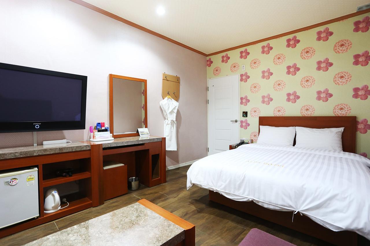 Alps Hotel Κανγκούνγκ Εξωτερικό φωτογραφία